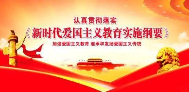 探秘吉鹿力问答社区,解锁白色斜肩上衣搭配粉色半身裙,休闲时尚,美丽又有个性,你觉得时髦吗?新世界